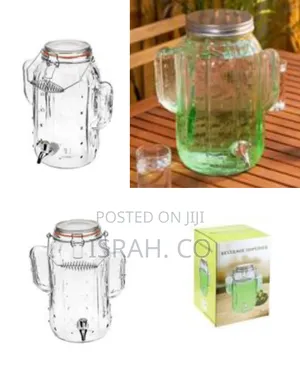 Cactus-Shaped Glass Beverage