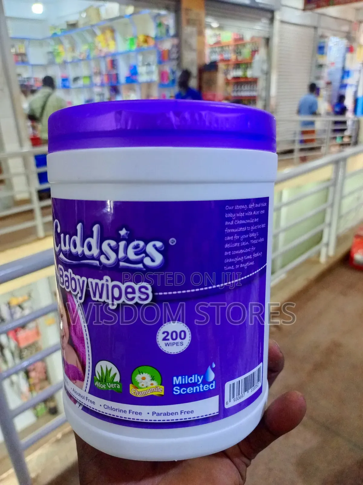 Cuddsies Baby Wipes.