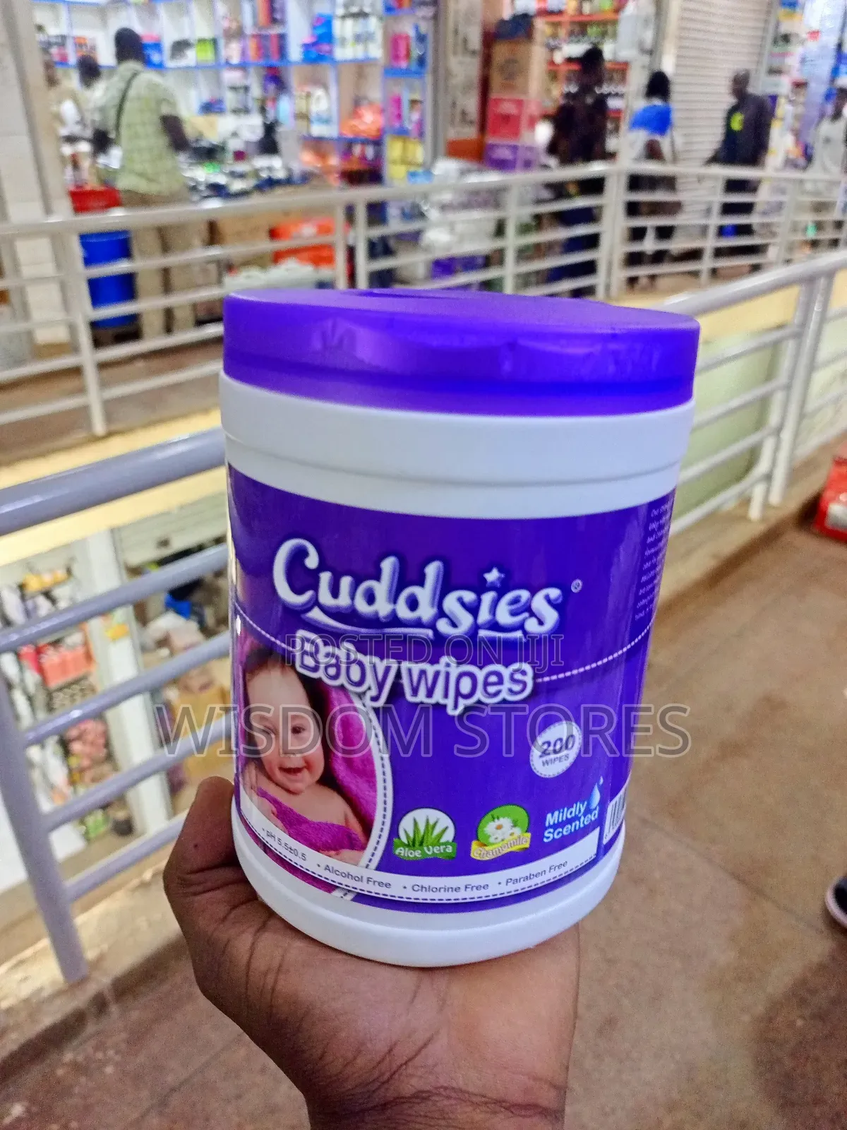 Cuddsies Baby Wipes.