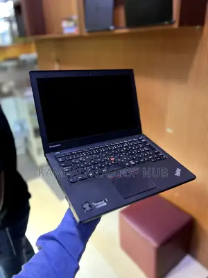 Laptop Lenovo ThinkPad X250 8GB Intel Core I5 SSD 256GB