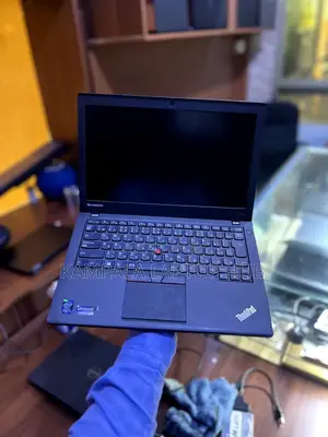 Laptop Lenovo ThinkPad X250 8GB Intel Core I7 SSD 256GB