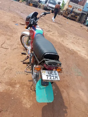 Bajaj Boxer 100 2020 Red