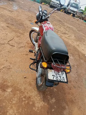 Bajaj Boxer 100 2019 Red