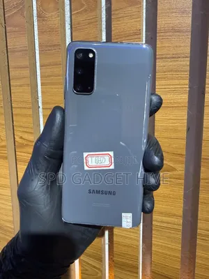 Samsung Galaxy S20 128 GB Gray