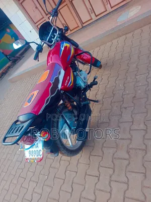Bajaj CT 125X 2025 Red