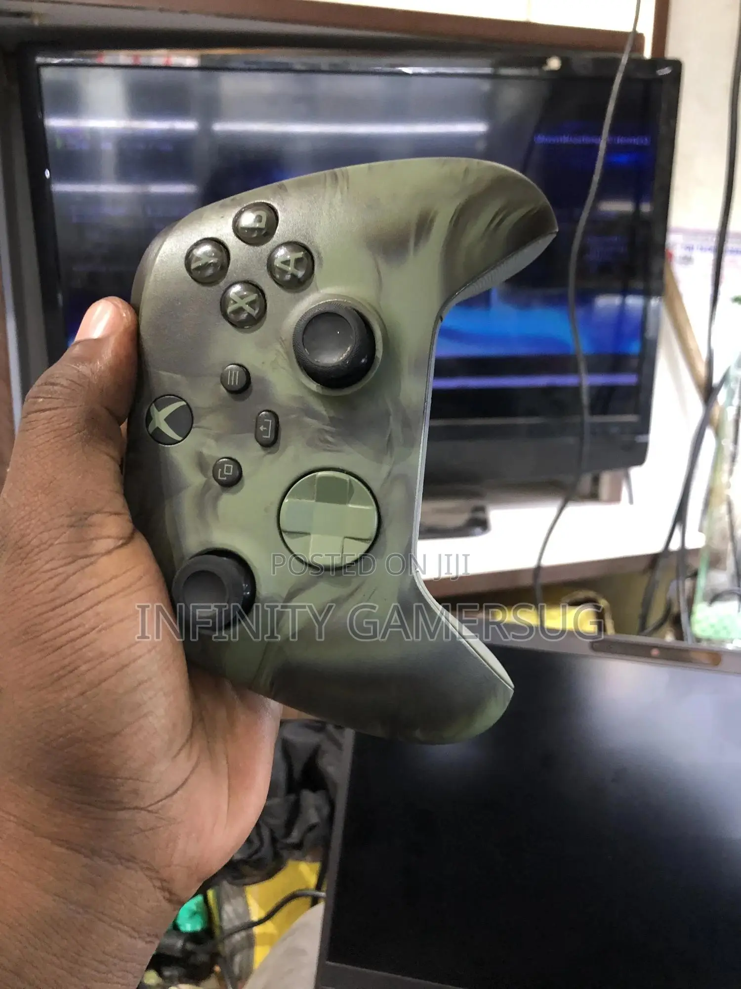 Xbox Series Controllers