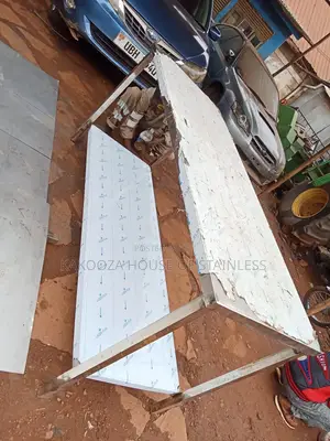 Restaurant Working Table Stainless