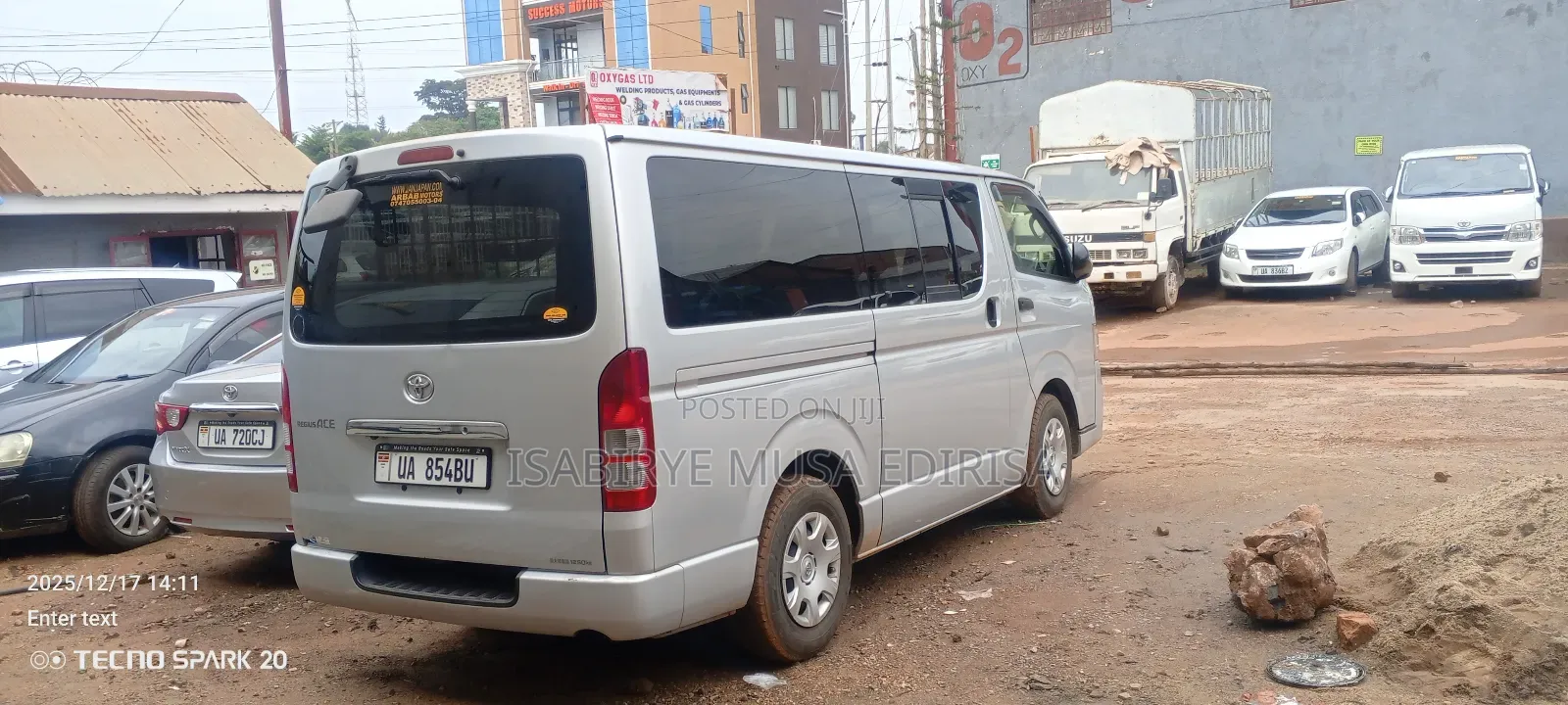 New Toyota Grand HiAce 1986 Silver