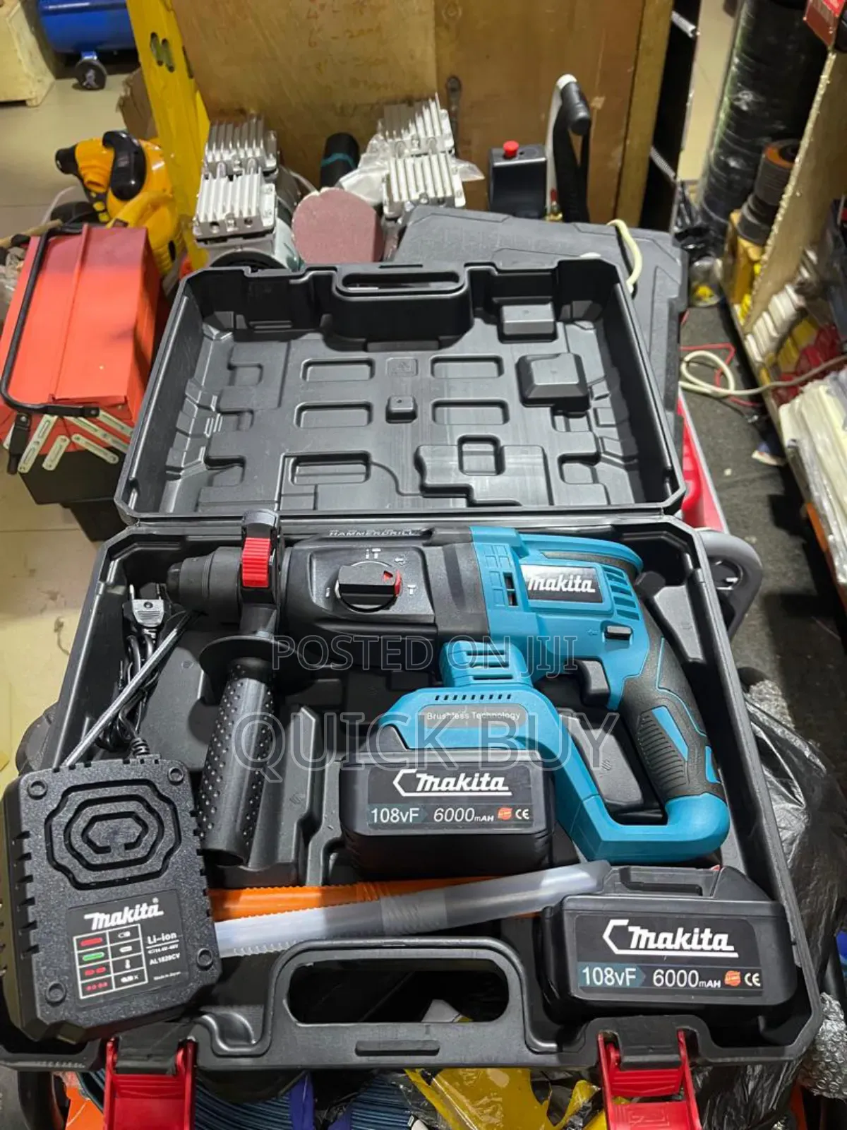 Makita Cordless Hammer Electric Drill Kit.