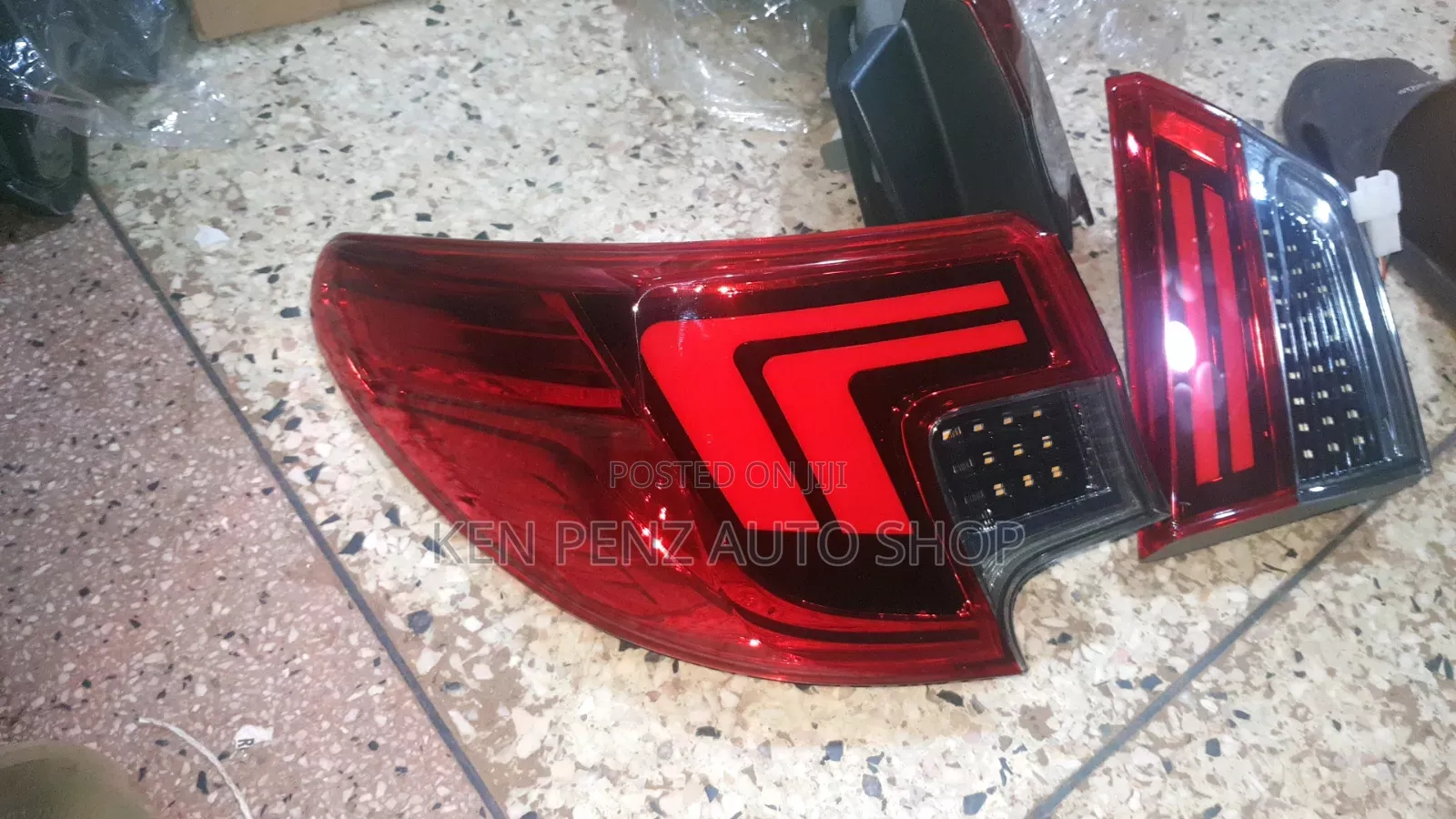 Mark X 2014 Tail Lights