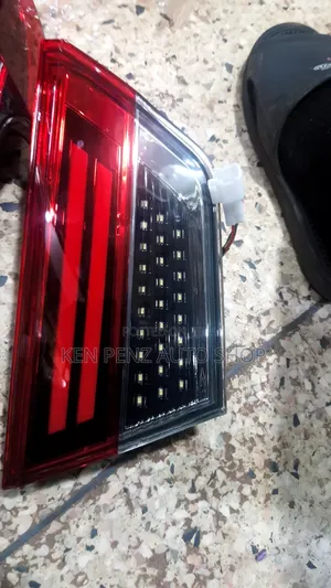 Mark X 2014 Tail Lights