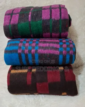 Pato Normal Blankets