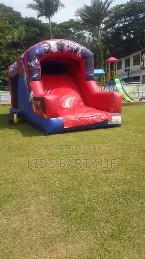 Avenger Bouncing Castle