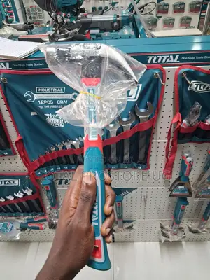 Claw Hammer 560g (20oz).