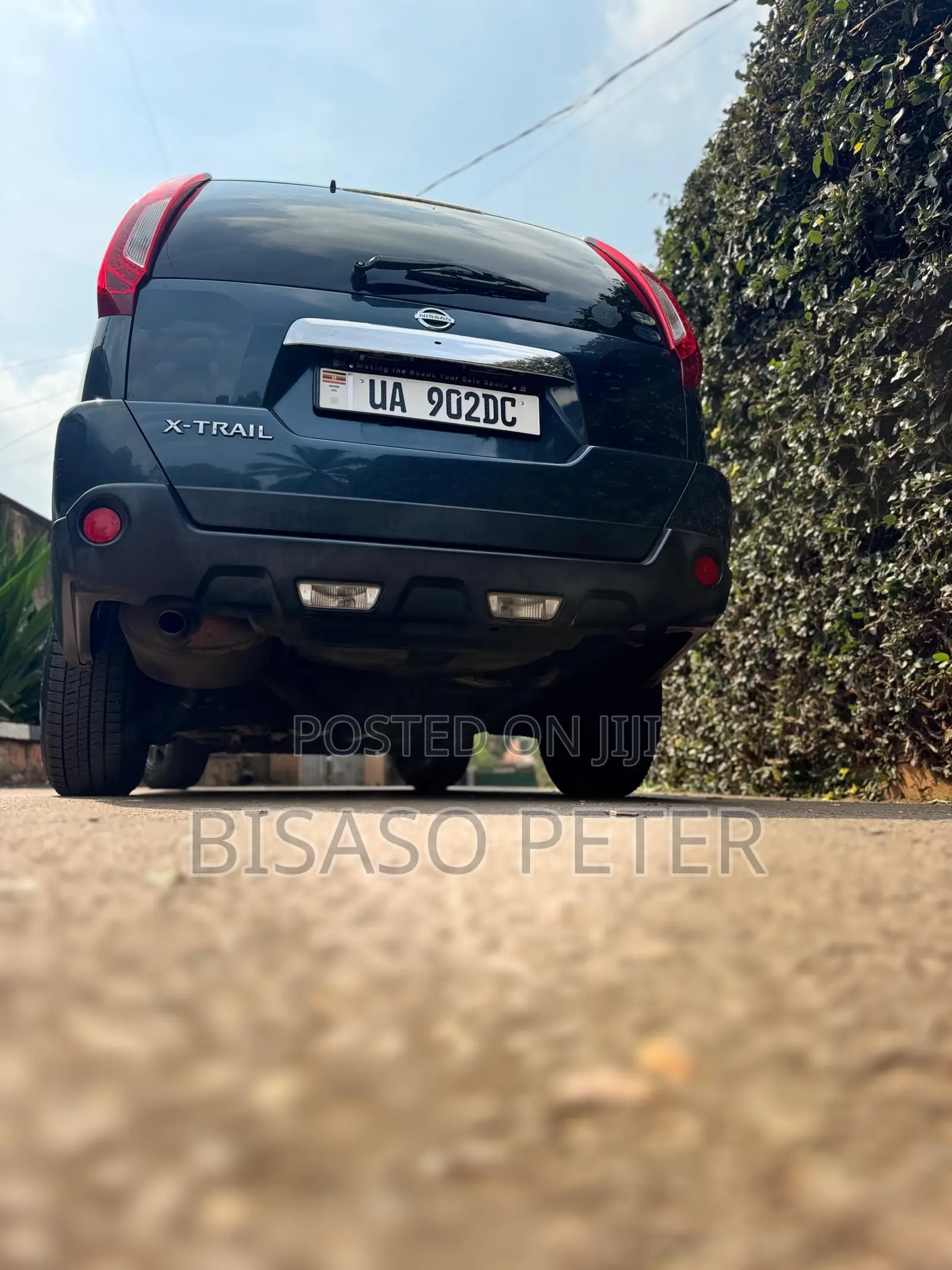Nissan X-Trail 2011 Gray