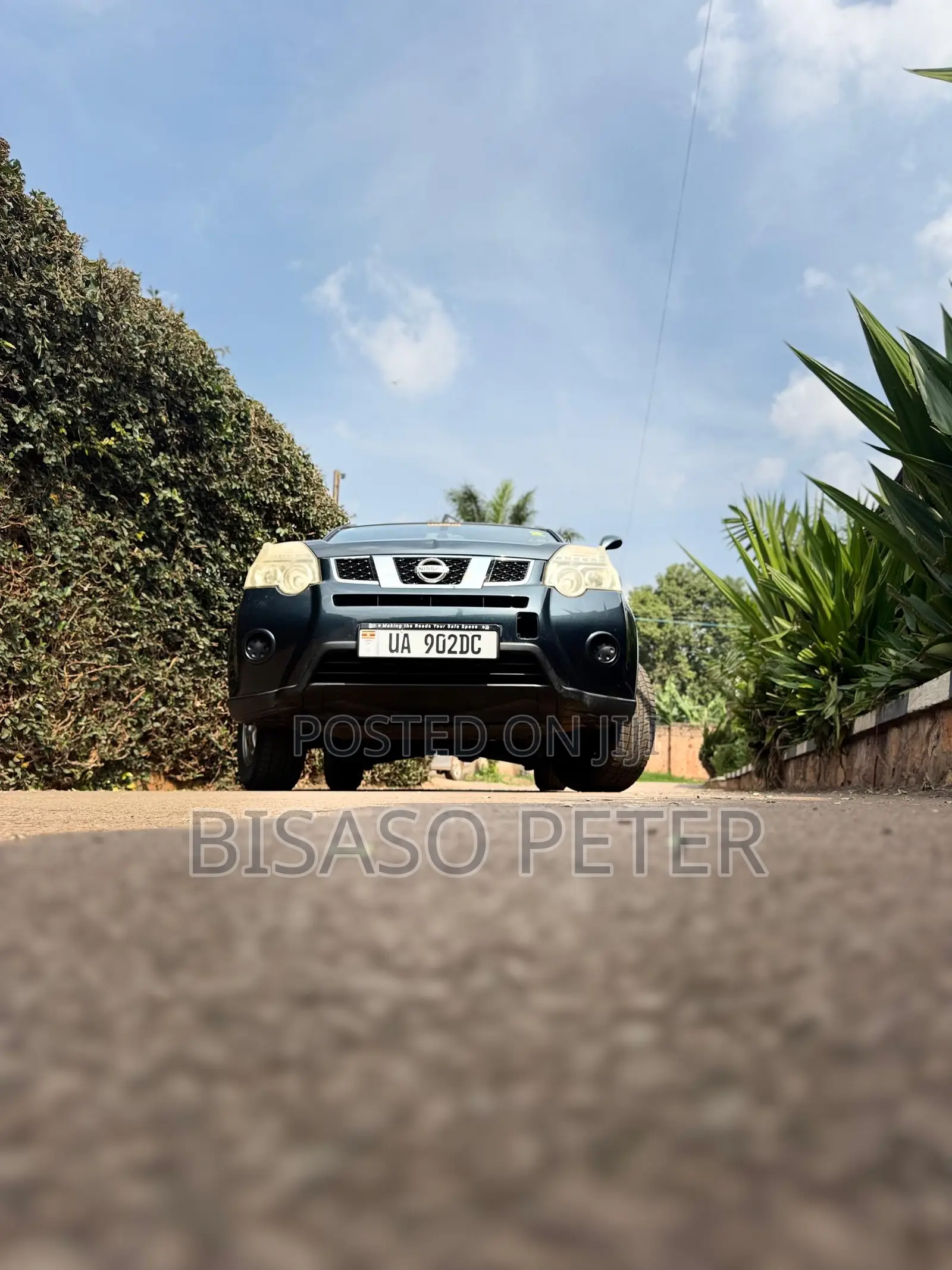 Nissan X-Trail 2011 Gray