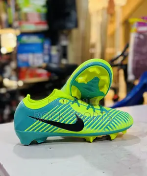 Nike Football Shoes Kids