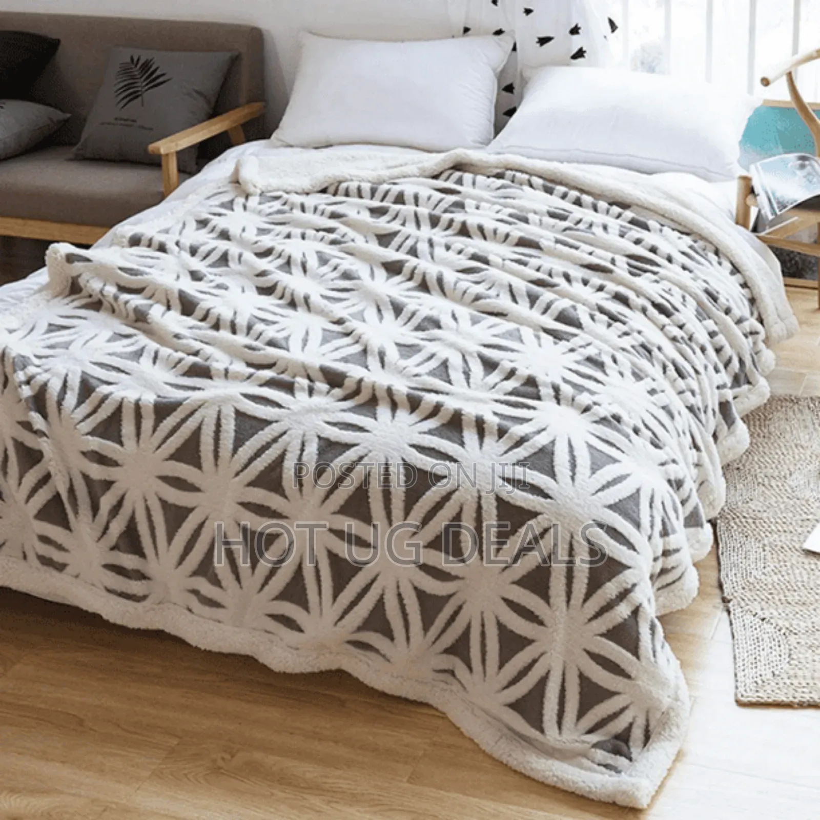 6x6 4pcs Fleece Duvet With Bedsheet And Two Pillow Cases