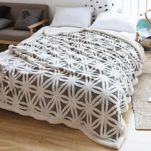 6x6 4pcs Fleece Duvet With Bedsheet And Two Pillow Cases