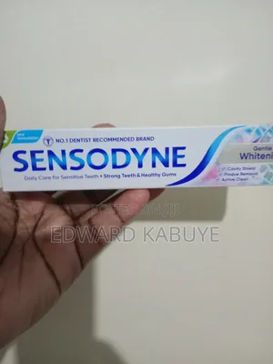 Sensodyne Gentle Whitening Toothpaste, 75ml