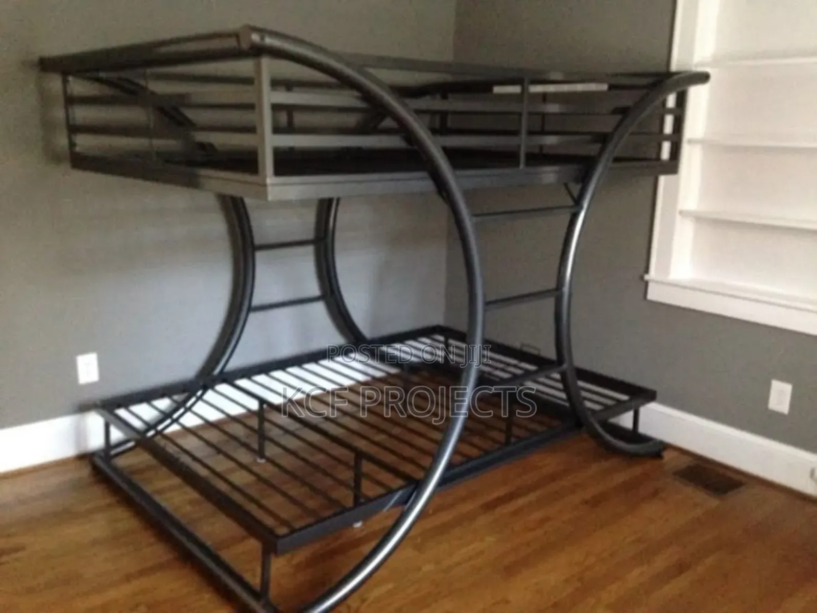 Deck Beds and Steel Frame Queen King Beds