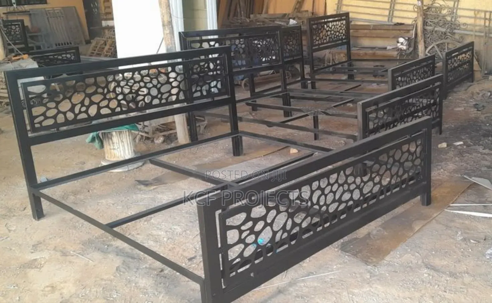 Deck Beds and Steel Frame Queen King Beds