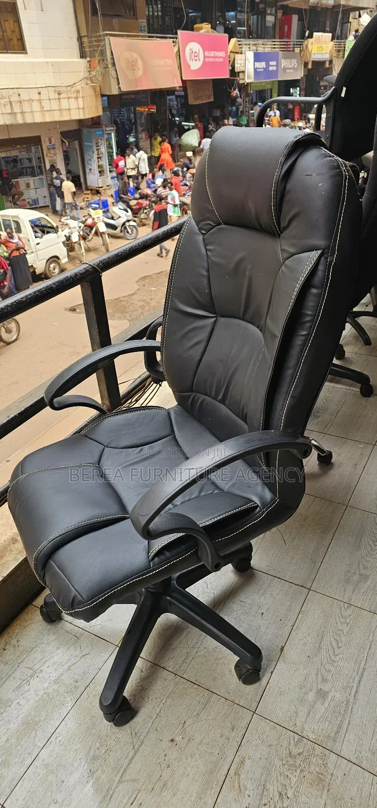 Executive High Back Long-Lasting Chair