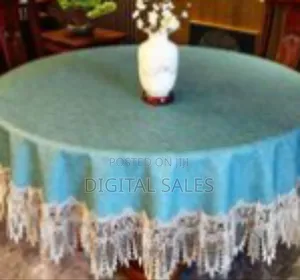 Elegant Round Tablecloth With Decorative Lace Trim - Multicolor