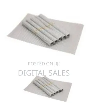 Elegant Woven Dining Placemats Set - Multicolor