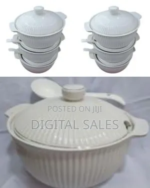3 Piece Set of Ceramic Serving Dishes With Spoons