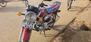 TVS HLX 125 2023 Red