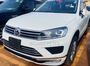 Volkswagen Touareg 2014 White