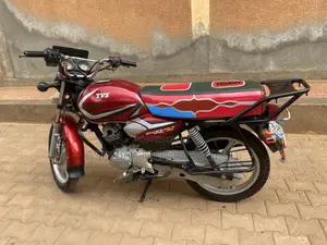 TVS HLX 125 2023 Red