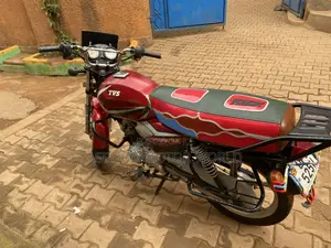 TVS HLX 125 2023 Red