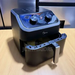 Sonashi 8 Litre Air Fryer at 300,000/=