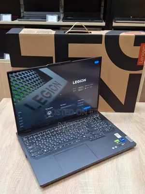 New Laptop Lenovo Legion 5i 32GB SSD 2T