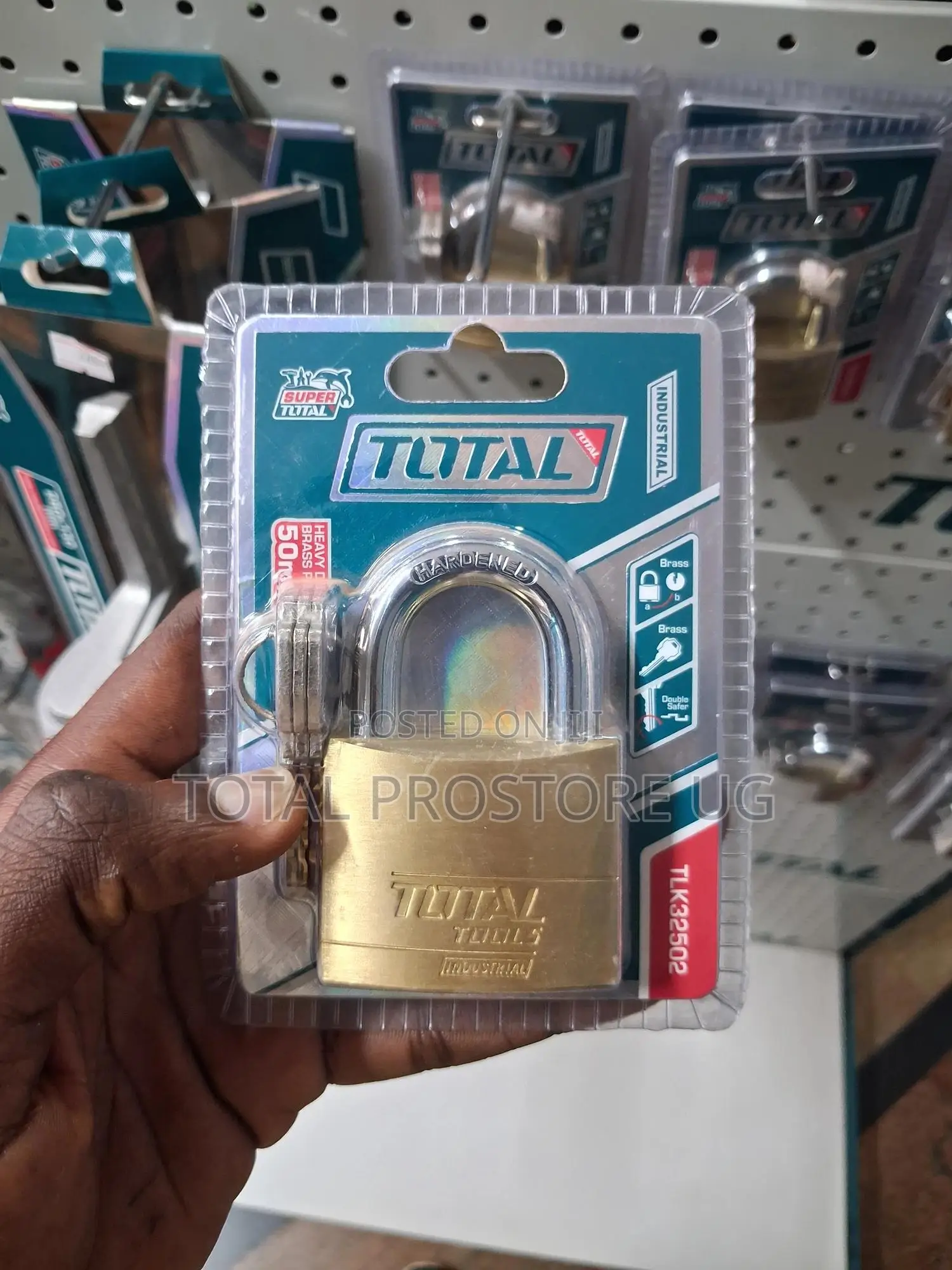 Heavy Duty Brass Padlock 50mm.