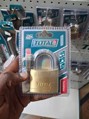 Heavy Duty Brass Padlock 50mm.