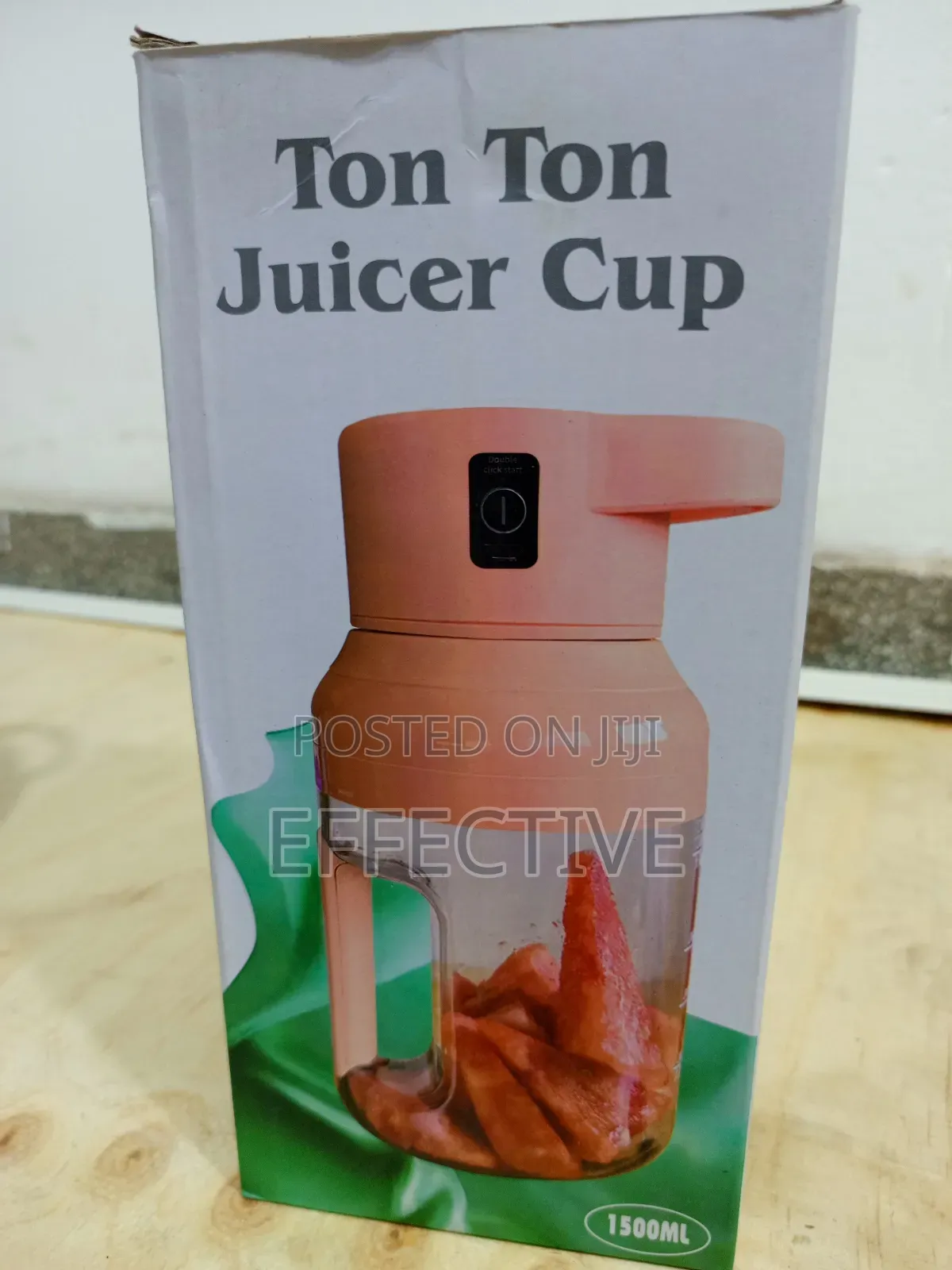 Ton Portable Electric Juicer Cup.