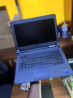 Laptop Dell Latitude 13 3340 8GB Intel Core I5 HDD+SSD 500GB