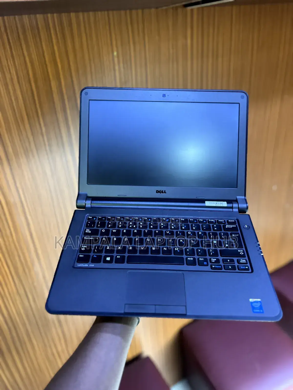 Laptop Dell Latitude 13 3340 8GB Intel Celeron HDD+SSD 500GB
