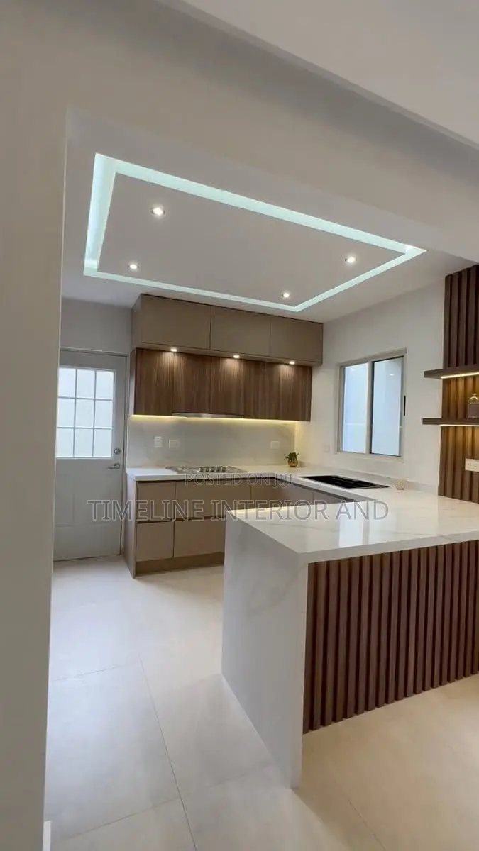 Custom Kitchen Cabinets Made to Measure