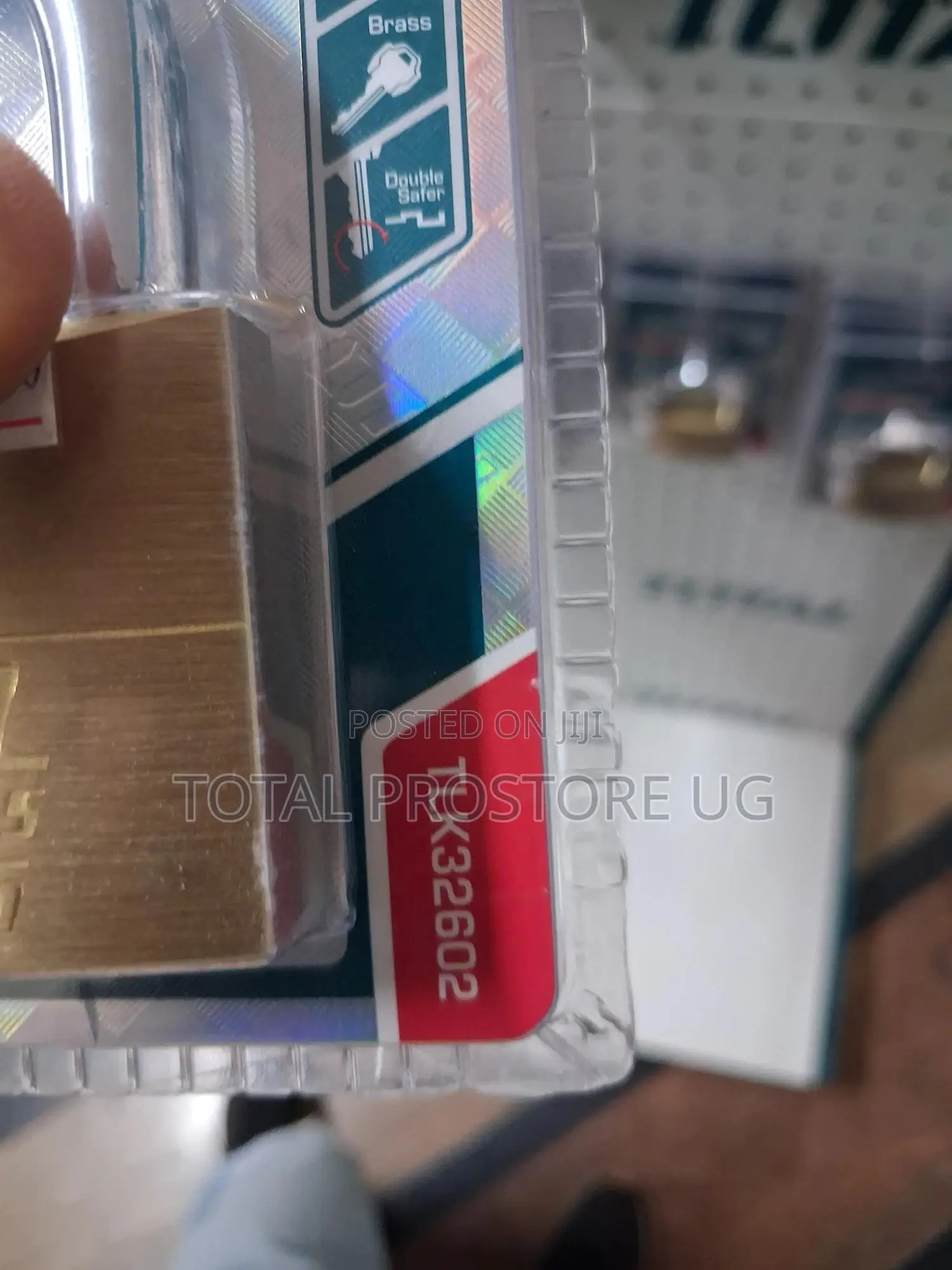 Heavy Duty Brass Padlock 60mm.