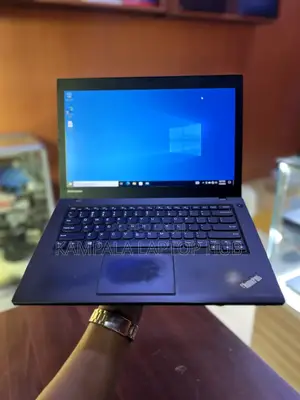 Laptop Lenovo ThinkPad T440 8GB Intel Core I5 HDD+SSD 256GB