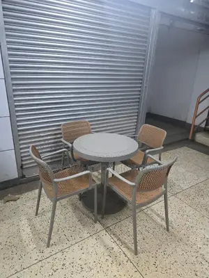 Bars Hotels Restaurant Cafe's Plastic Table and Chairs