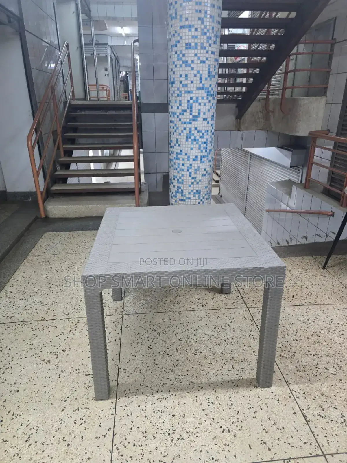 4 Seater Plastic Table 4 Seater Plastic Table