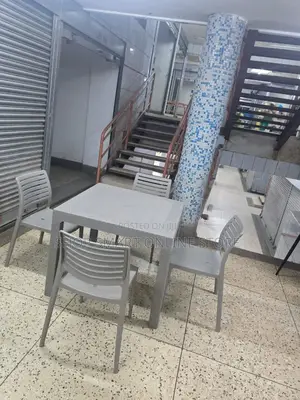 Garden Plastic Table and Chairs Set Brand New