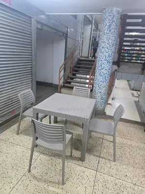 Garden Plastic Table and Chairs Set Brand New