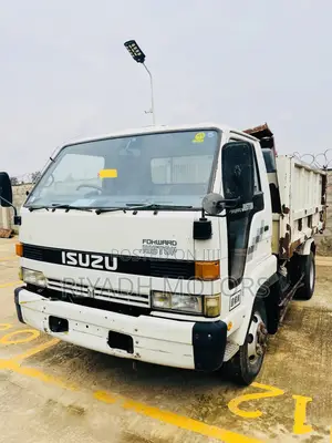 Isuzu Dumper With Big Tray Juston