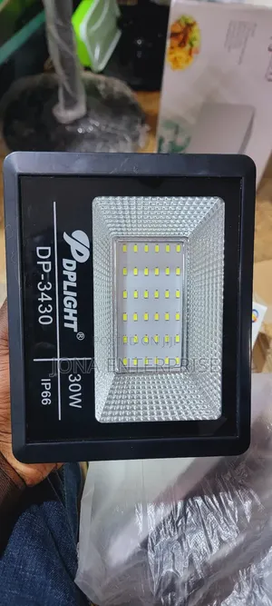 Portable Rechargeable Floodlight